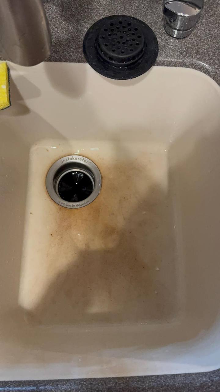 Kitchen sink · Deep clean — before cleaning